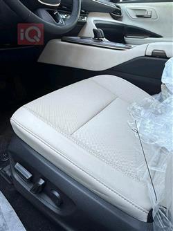 تۆیۆتا کراون